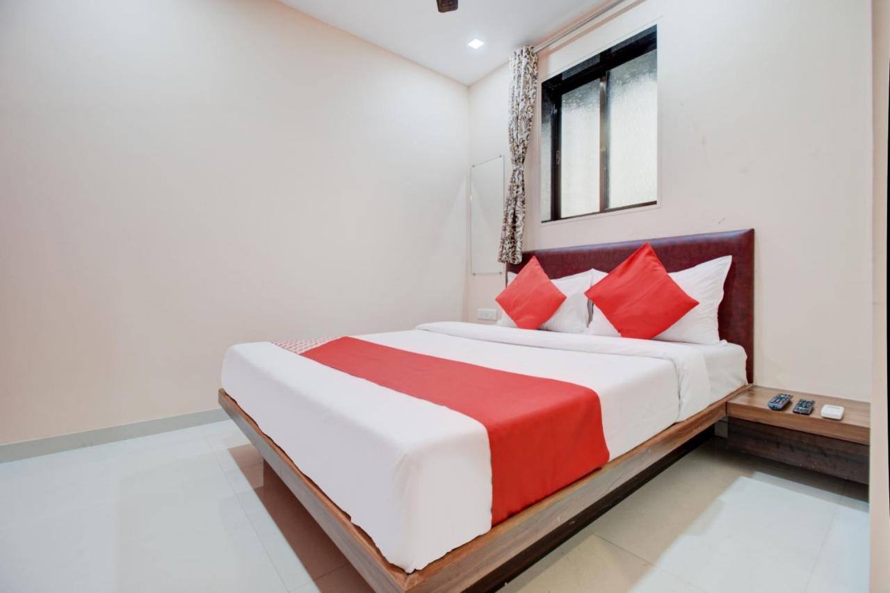 Oyo 77164 Hotel Grant Palace Hotel Mumbai