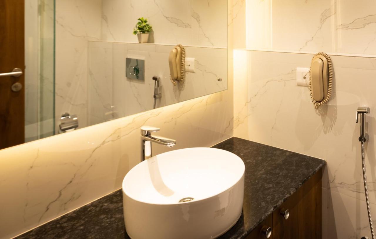 Hotel Goldfinch Mumbai