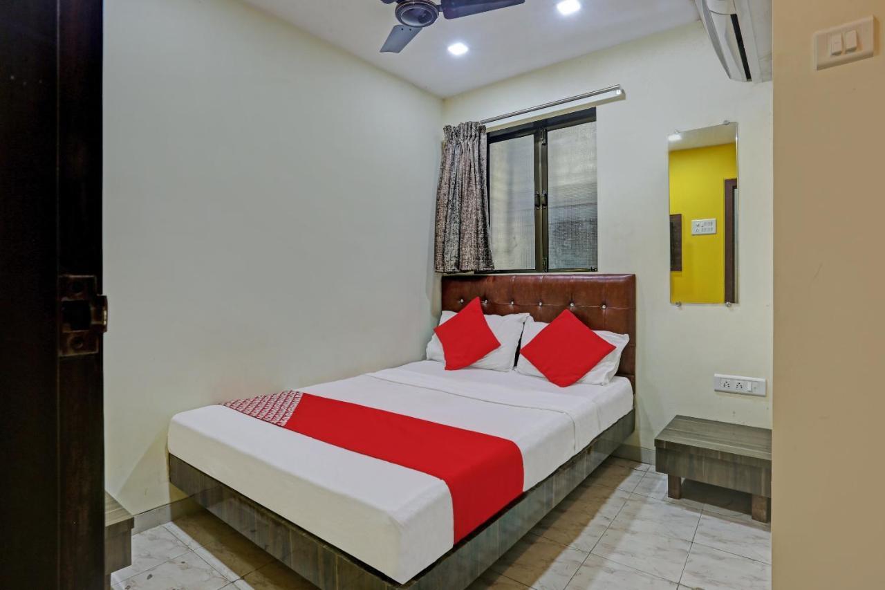 Oyo 82580 Taj Residency Lodging And Boarding Mumbai