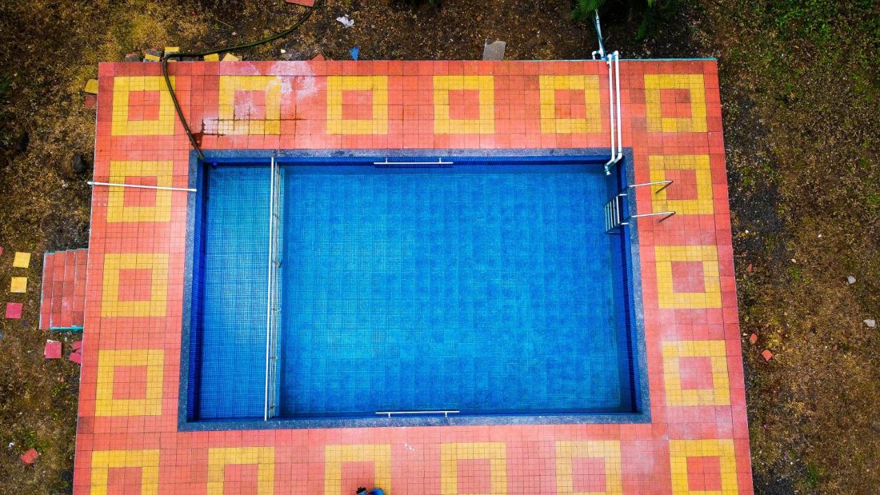 Kinjal Farmhouse By Friends Villa Bed & Breakfast *