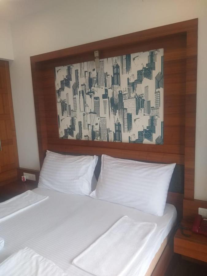 Gobinddhham Guest house 3*