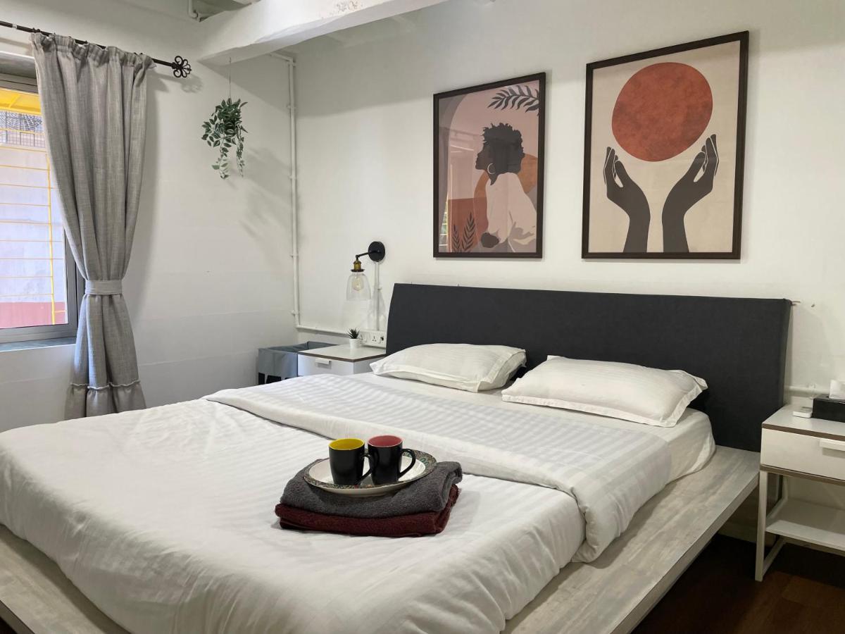 Sofia 1bhk Khar W By The Company * Mumbai