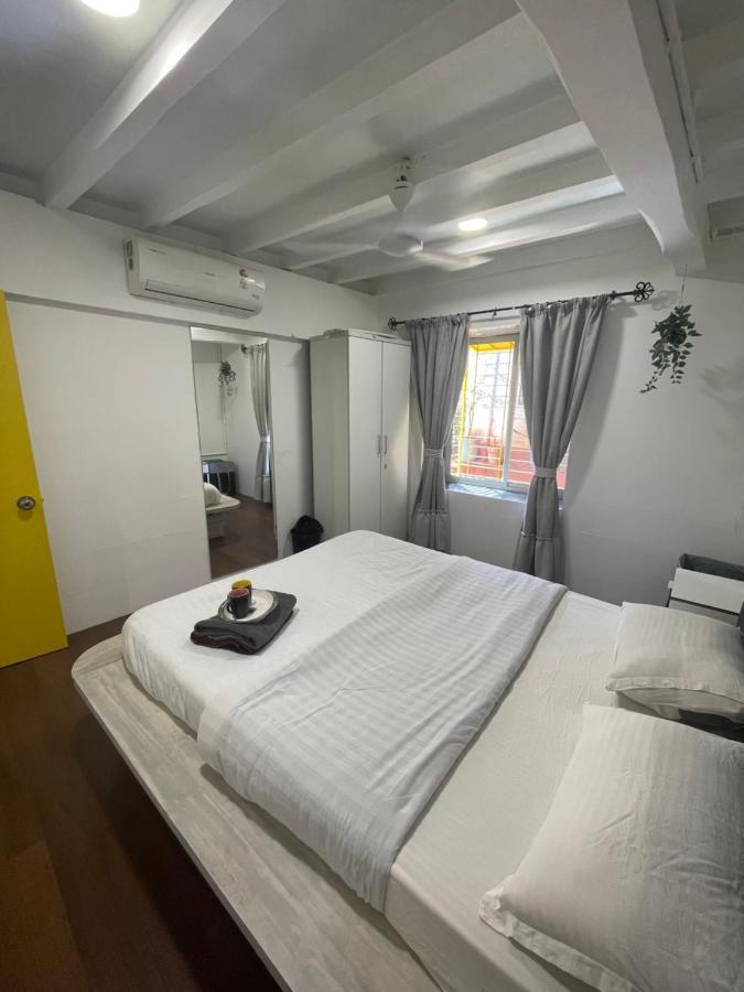 Sofia 1bhk Khar W By The Company * Mumbai