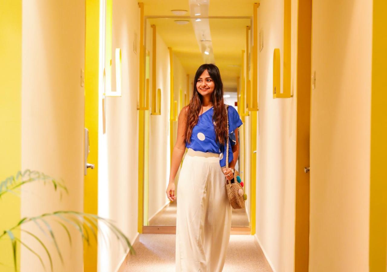 Bloom - Juhu 4*