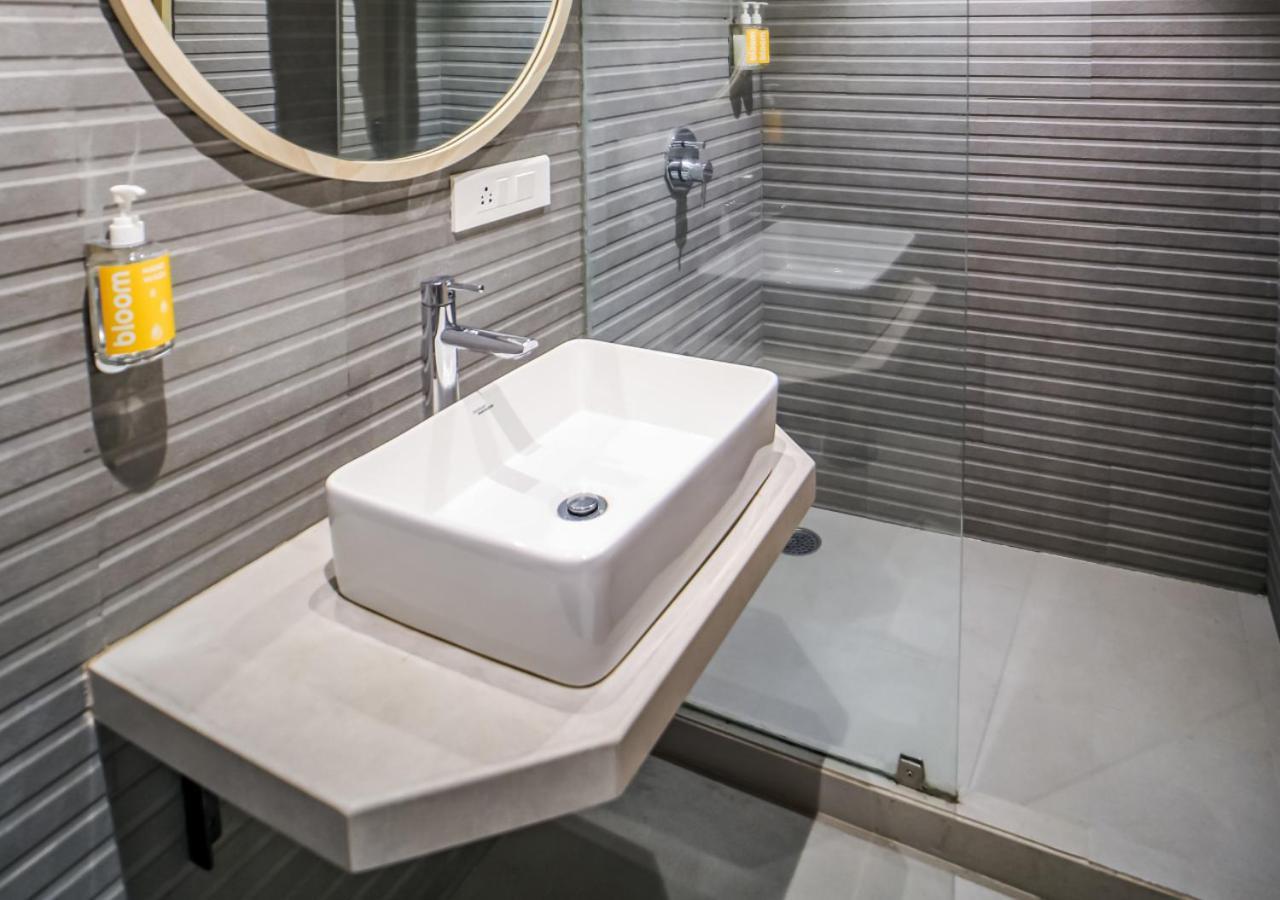 Hotel Bloom - Juhu Mumbai