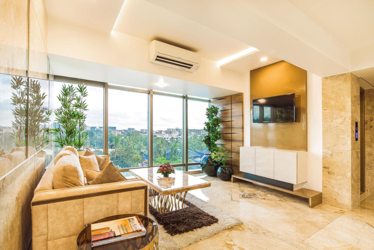 Auris & Banquets, International Airport Hotel 4*