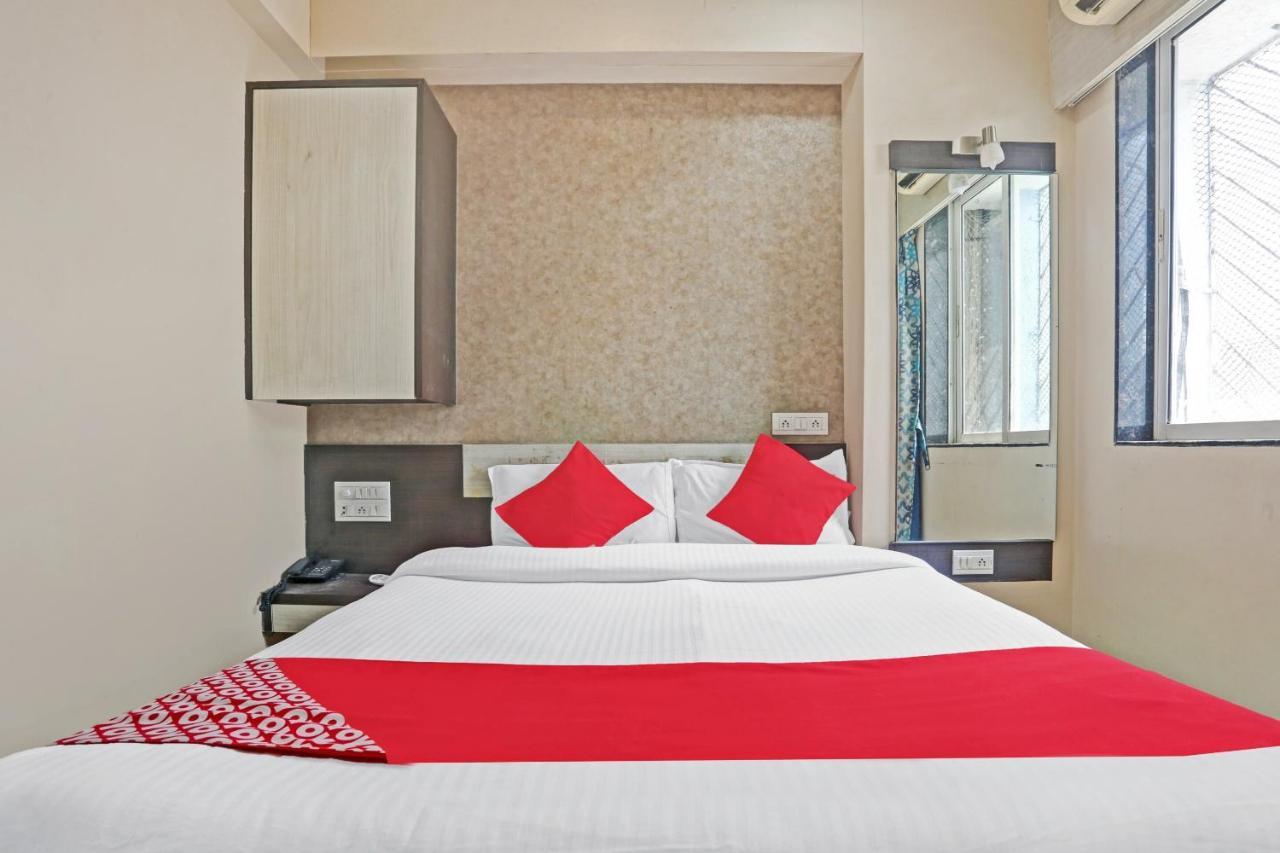 Oyo Flagship 83475 Starlight Hotel Mumbai