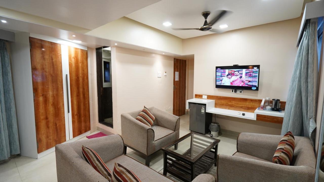 Hotel Jk Regency, International