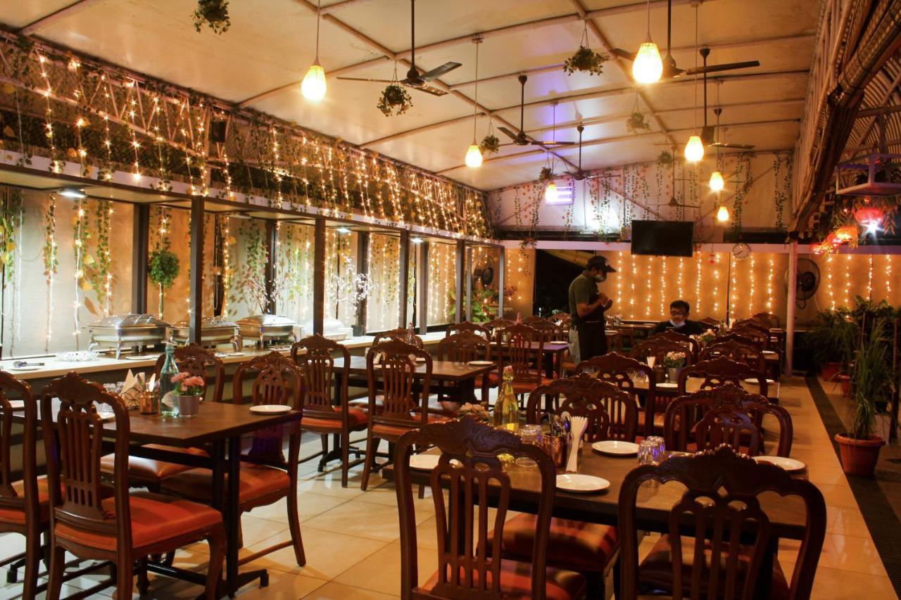 Hotel Regenta Place The Emerald Bombaim
