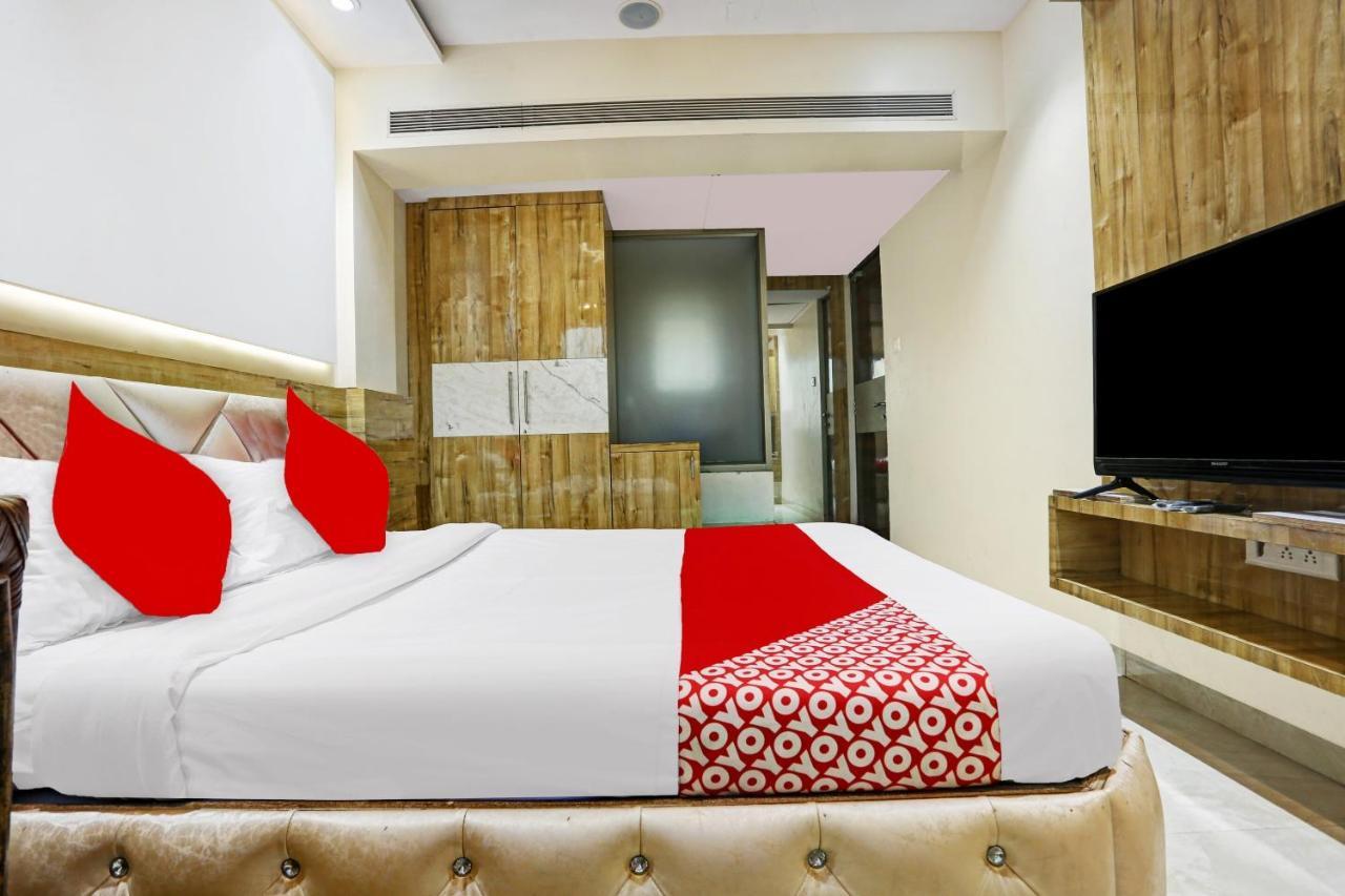 Oyo 85290 Milona Service Hotel 3*