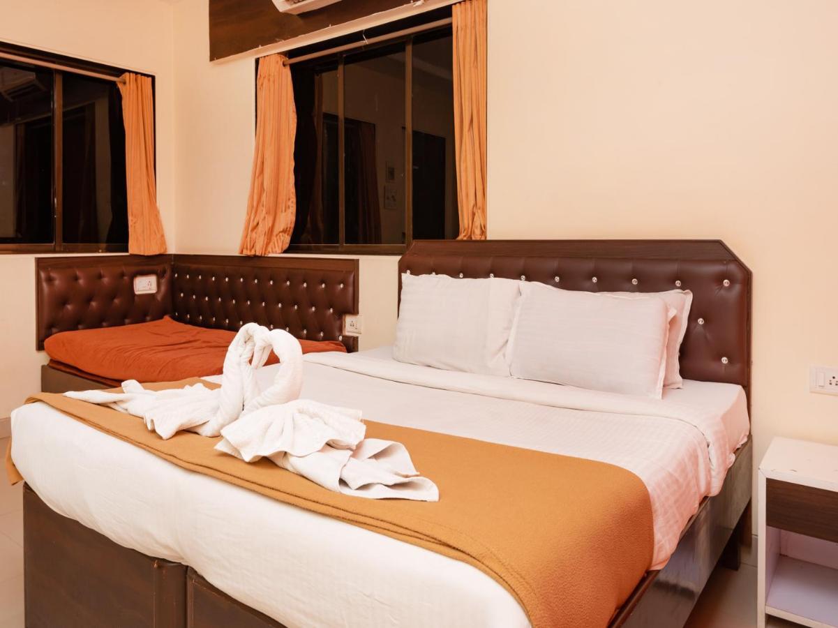 Stayaro Manori Resort Resort
