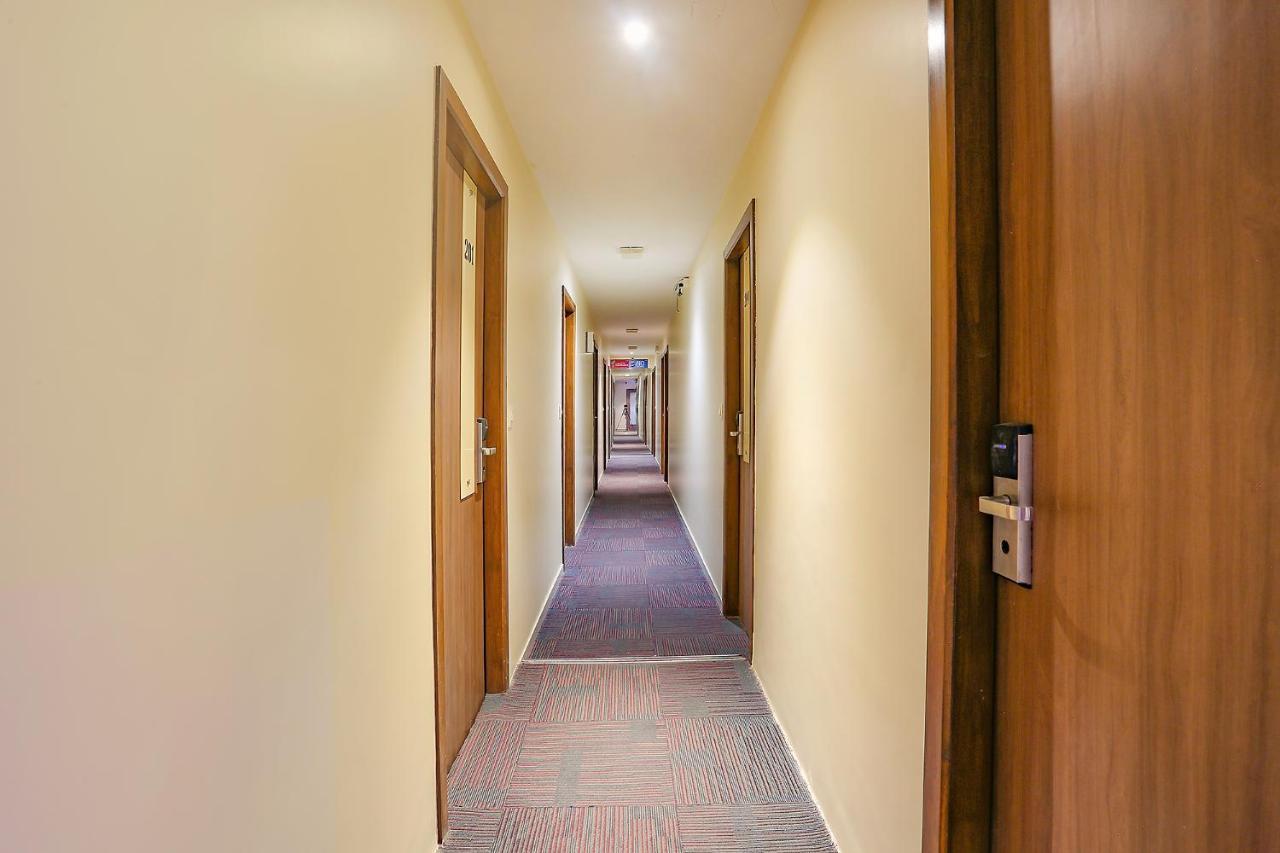 Fabhotel Royal International 3*
