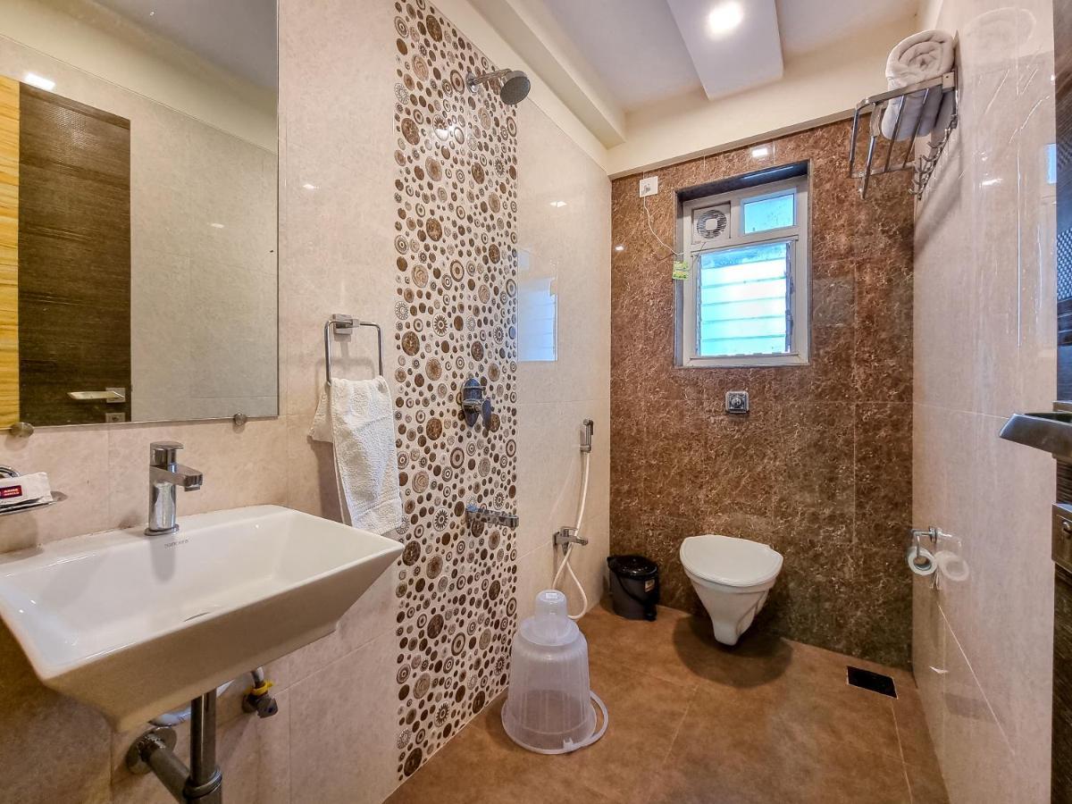 Home2 And Service Apartments, Airport Apartment