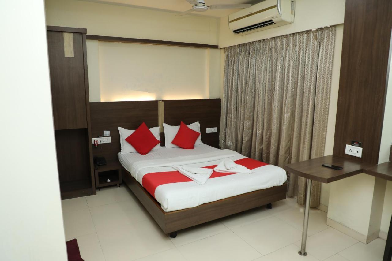 Hotel Risshi Residency 3*