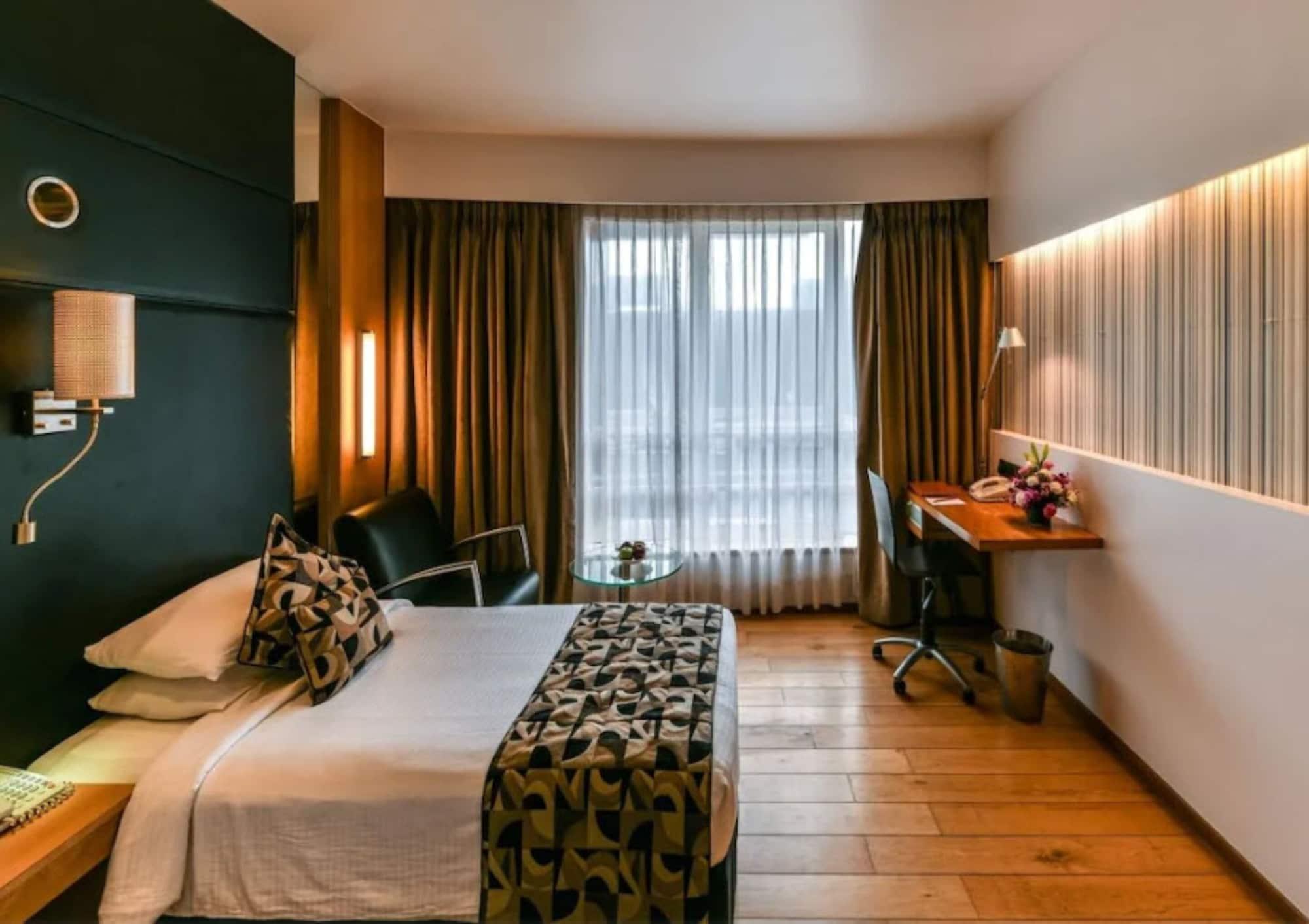 The Regale By Tunga 3* Mumbai