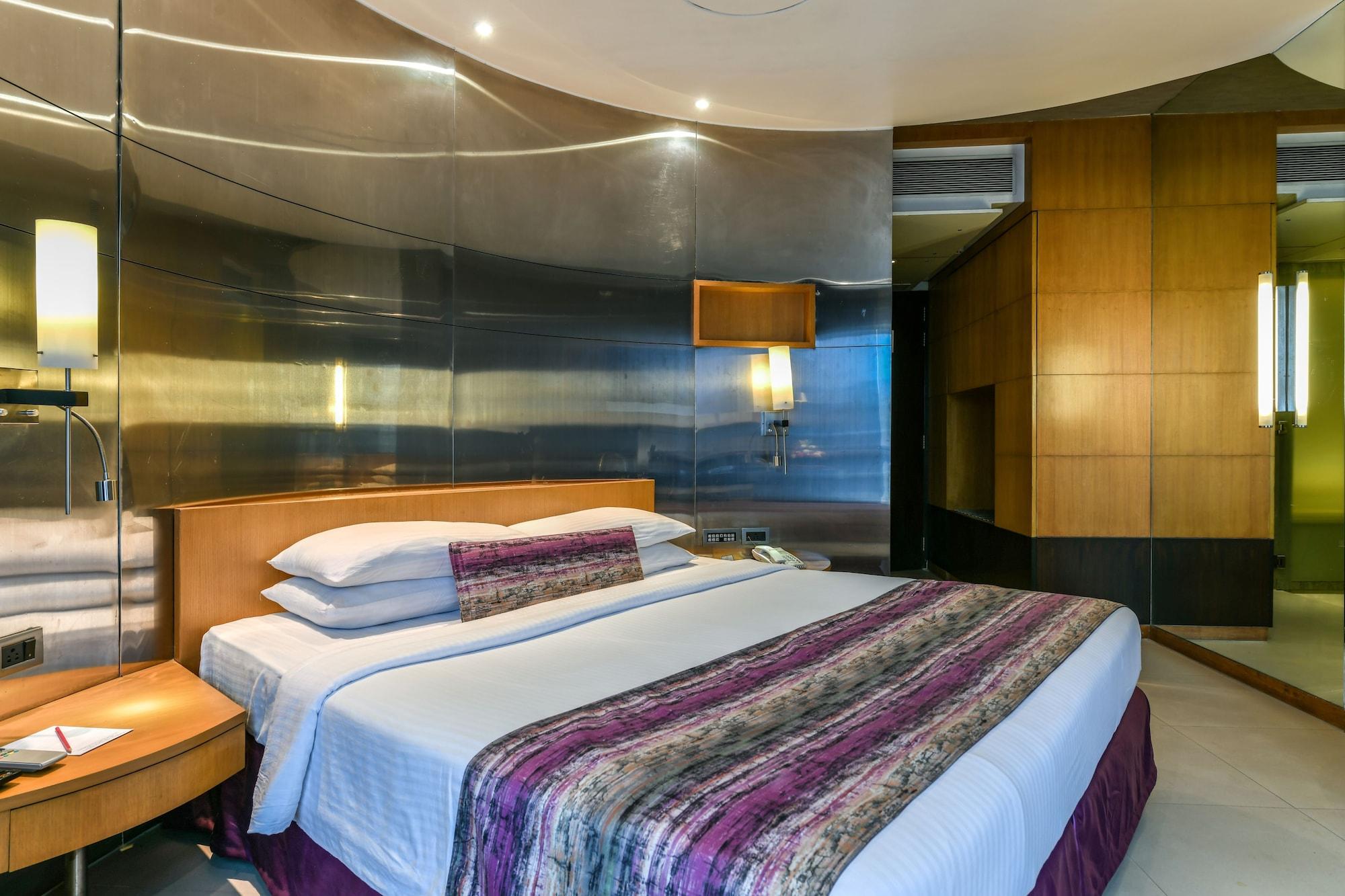 The Regale By Tunga Hotel Mumbai