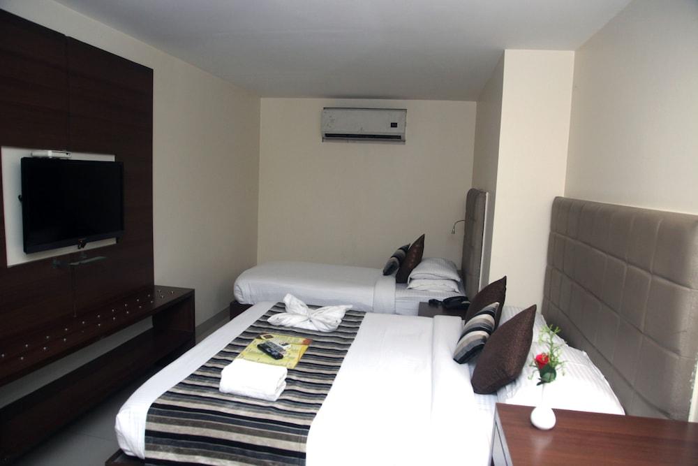 Hotel Capital O 791 Concord Galaxy