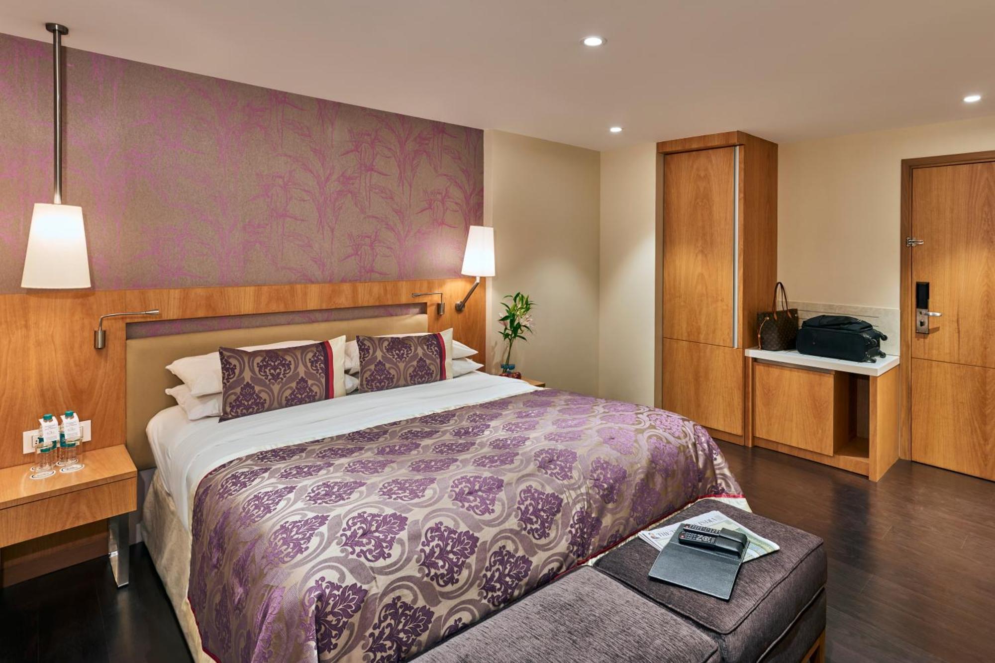 Bawa International 3* Mumbai