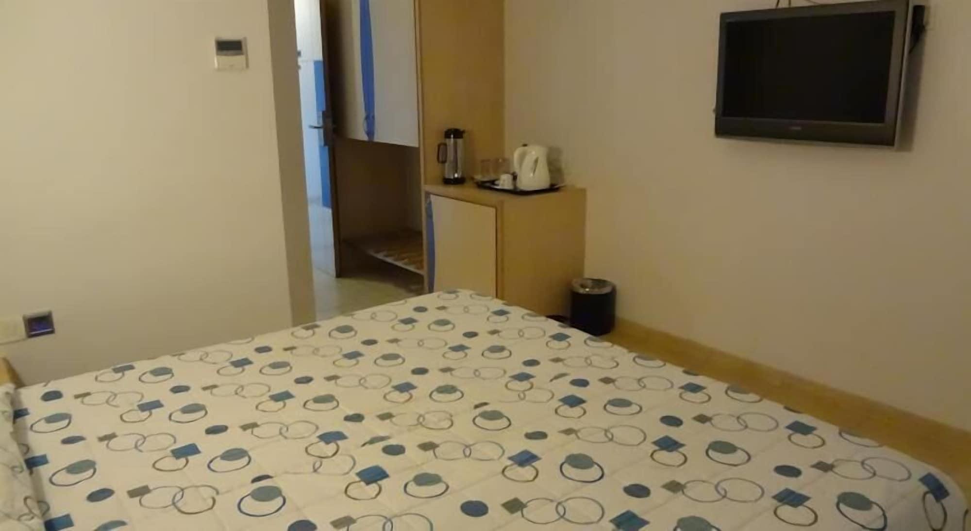 Hotel Suncity Residency