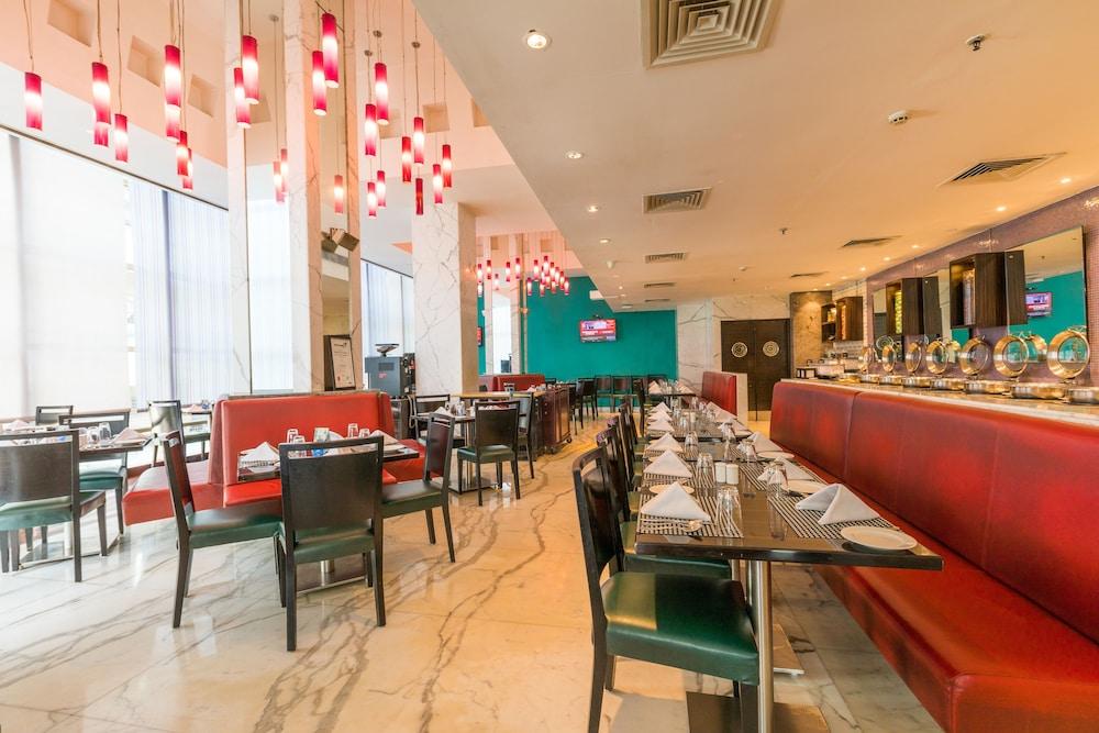 Lemon Tree Premier, Malad, Mumbai