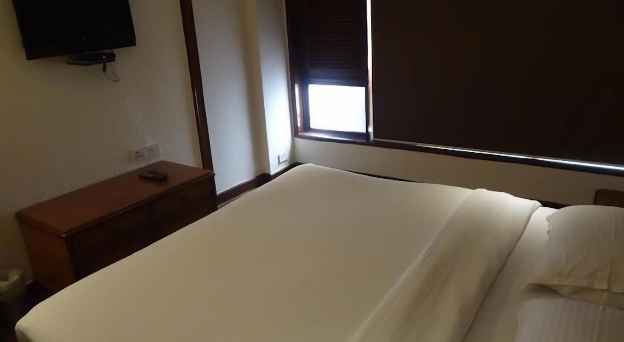 Hotel Bloom - Juhu