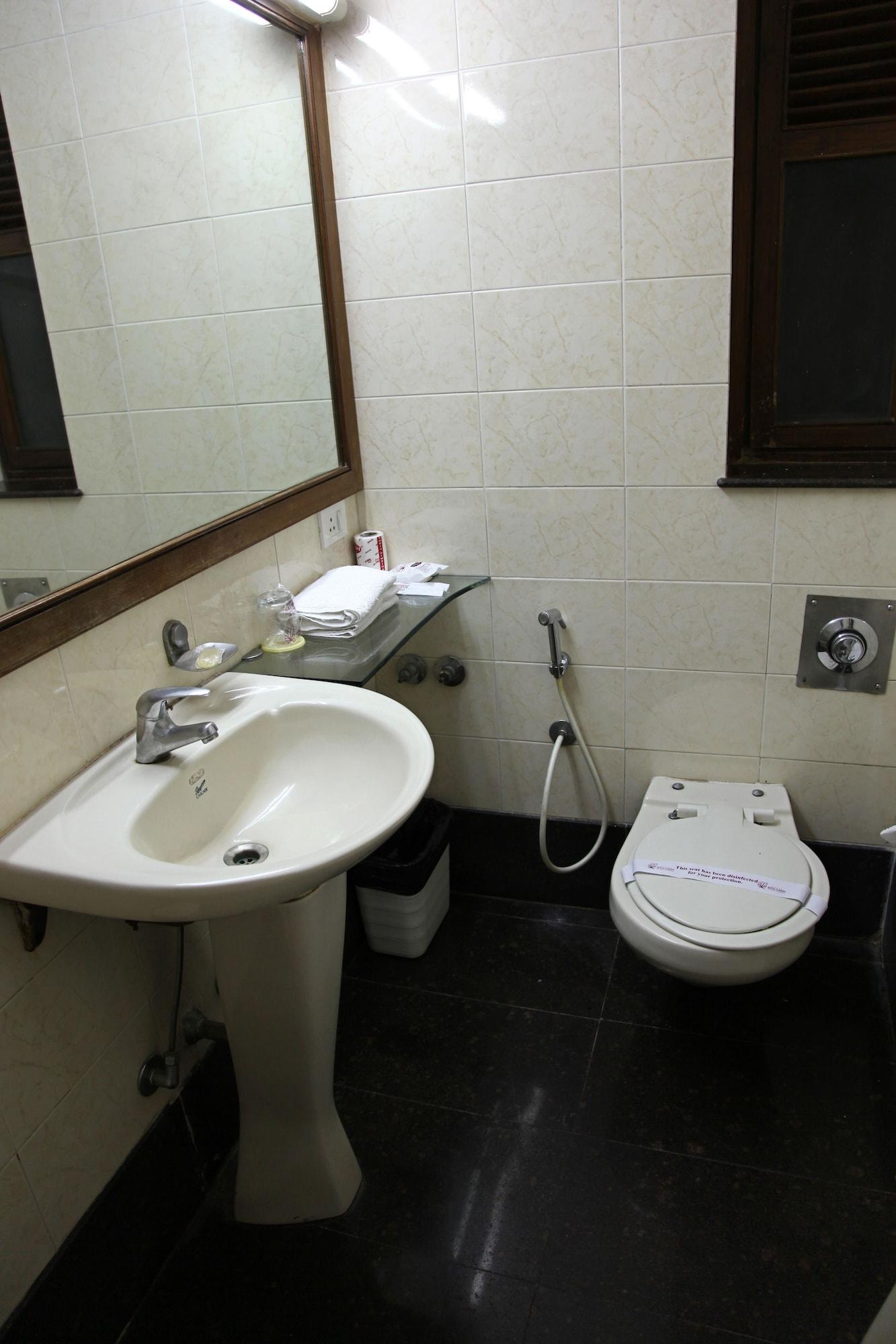 Bloom - Juhu Hotel Mumbai