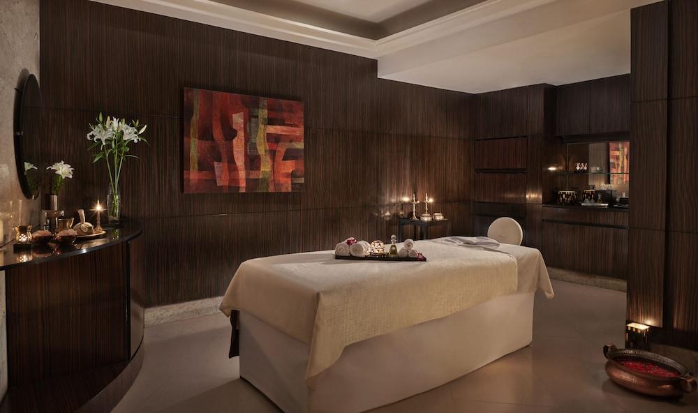 Hotel Hyatt Regency International Airport