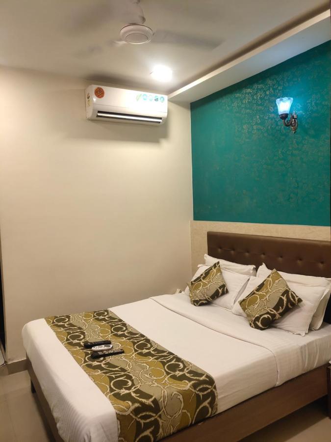 Hotel Golden Nest Popular Residency Mumbai