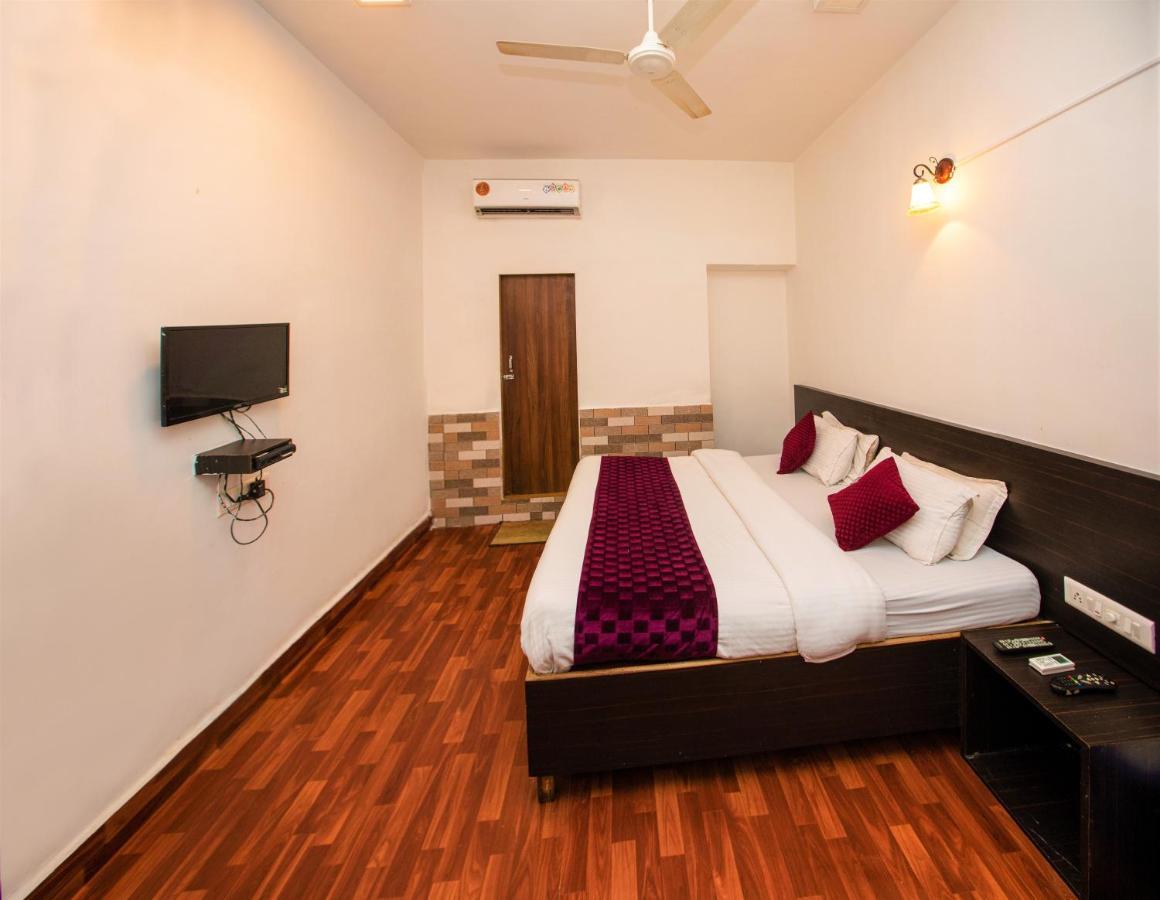 Hotel Kishish Kunj Hotel