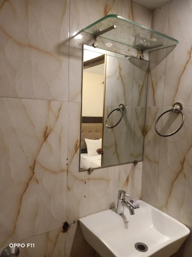 Hotel Bkc Palace