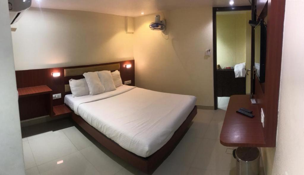 Castle Hotel Mumbai