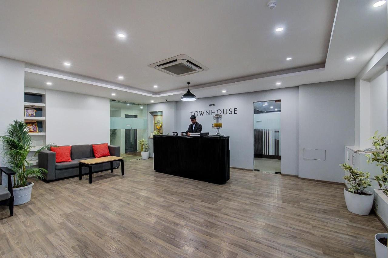 Unicontinental Hotel