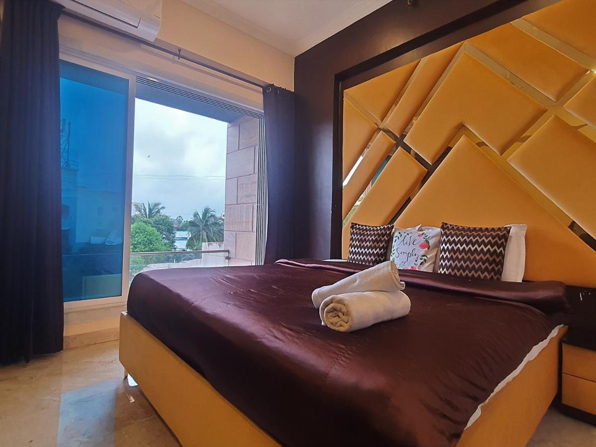 Osi Lilavati Bandra * Mumbai