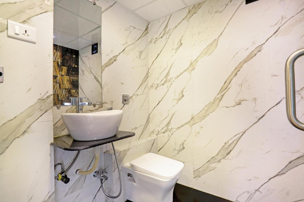 Bkc Corporate Ac Hostel Mumbai