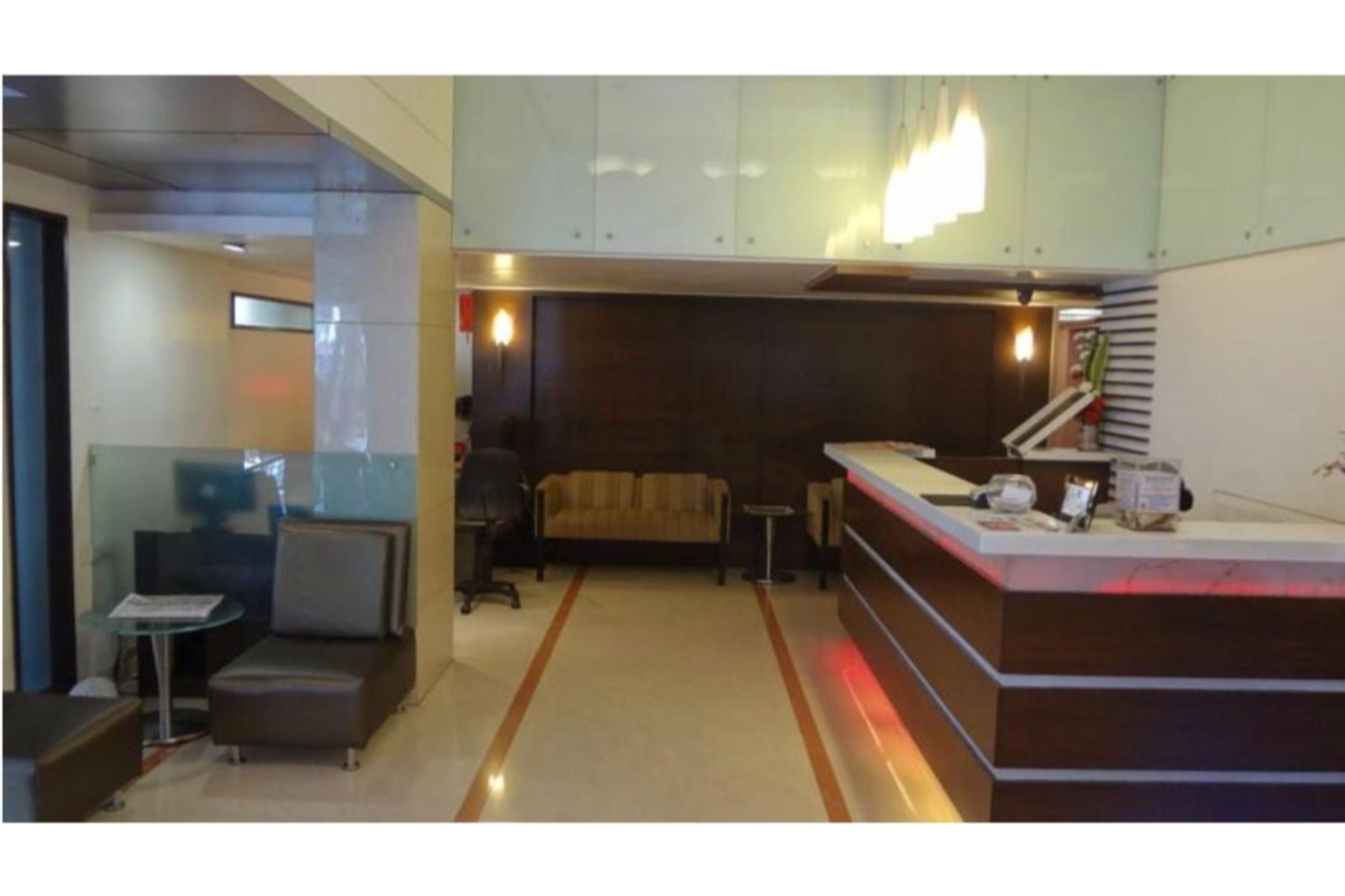 Hotel The Oriental Residency