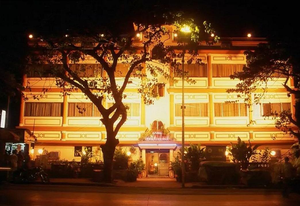 Midland * Mumbai