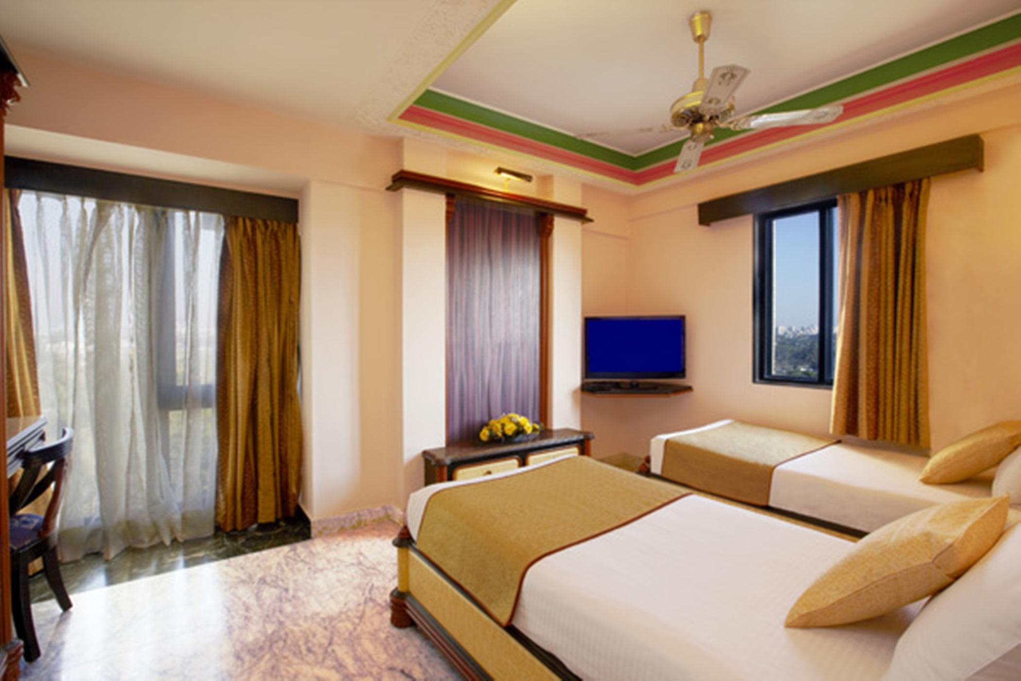 Regenta Place The Emerald 4* Bombaim