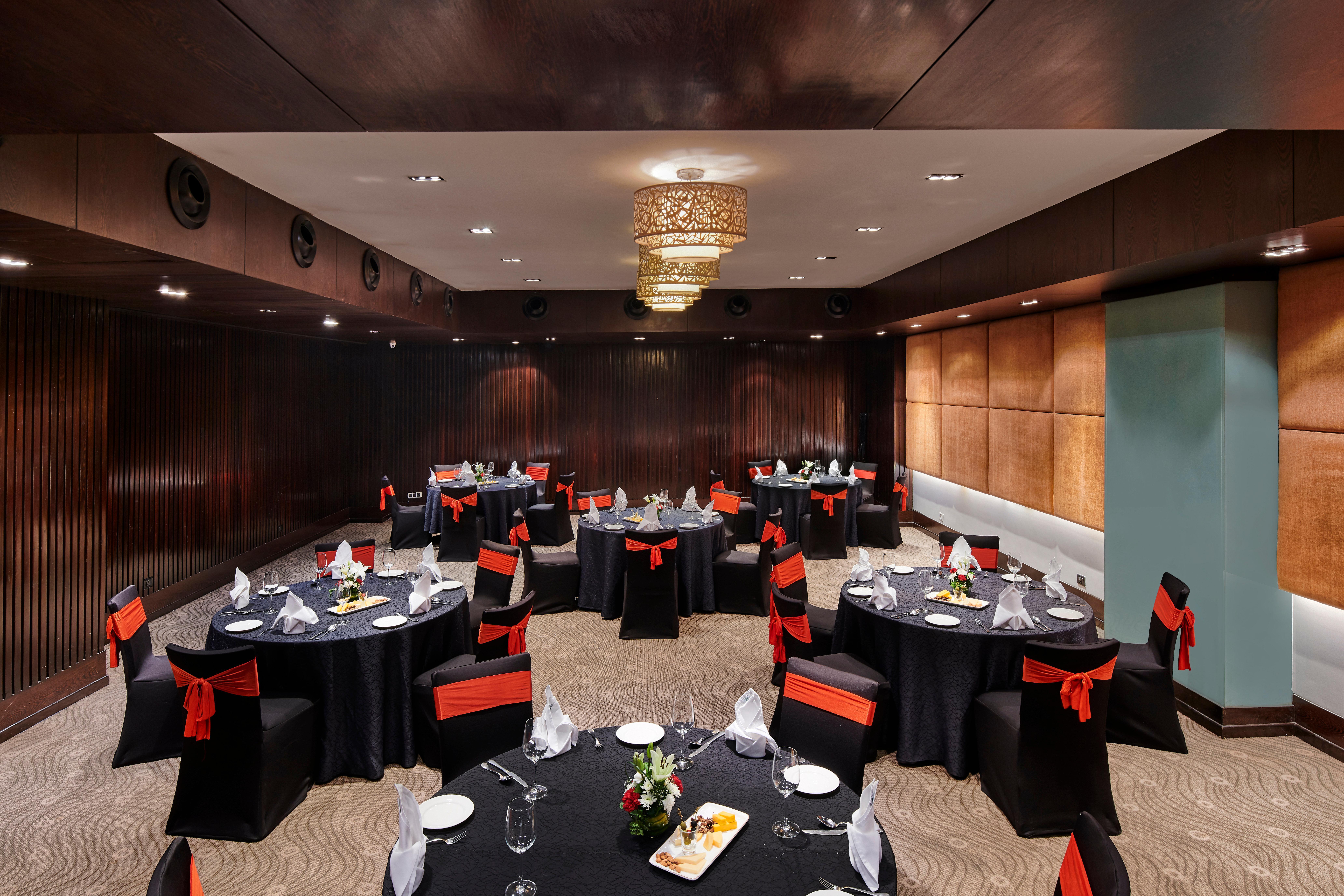 International Airport By Ihg Hotel Mumbai
