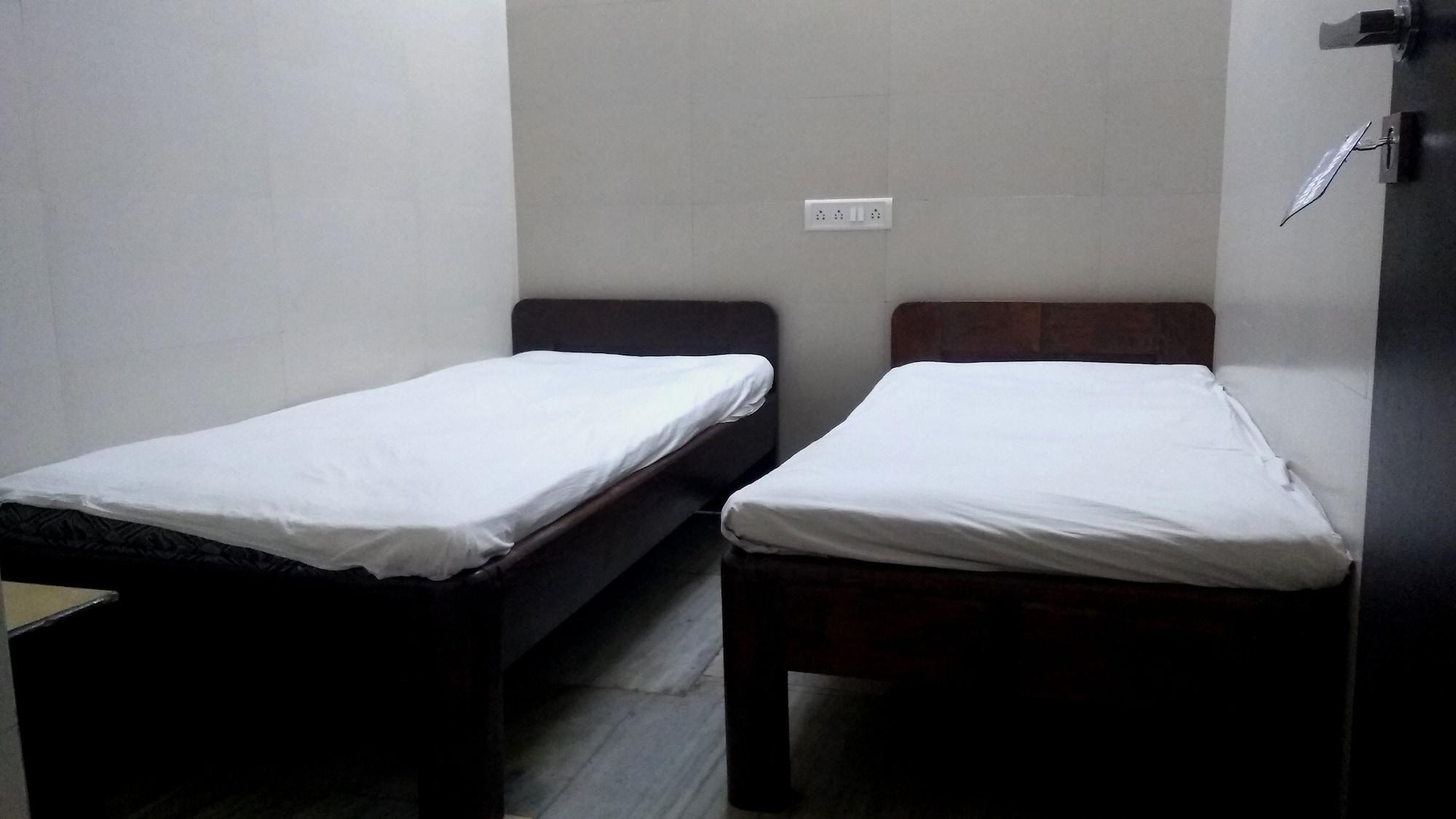Oyo Dreamland Hotel