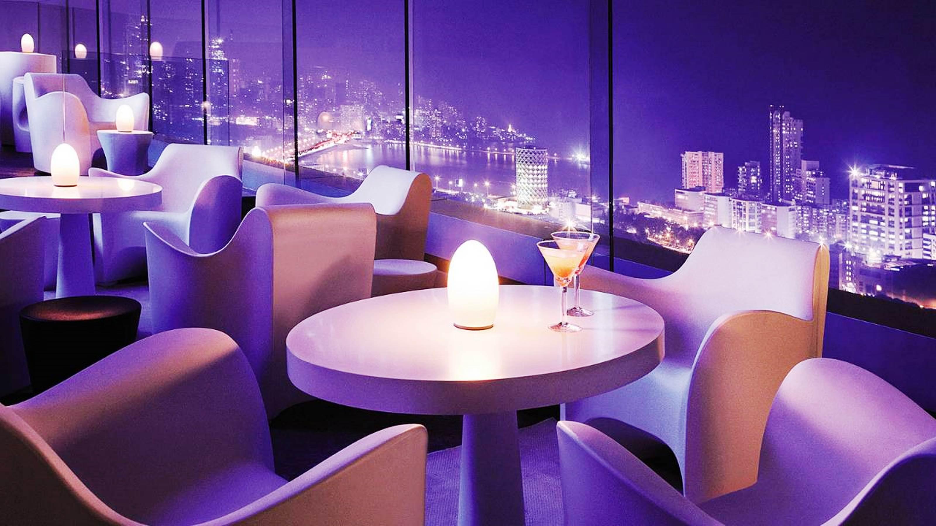 Four Seasons Hotel