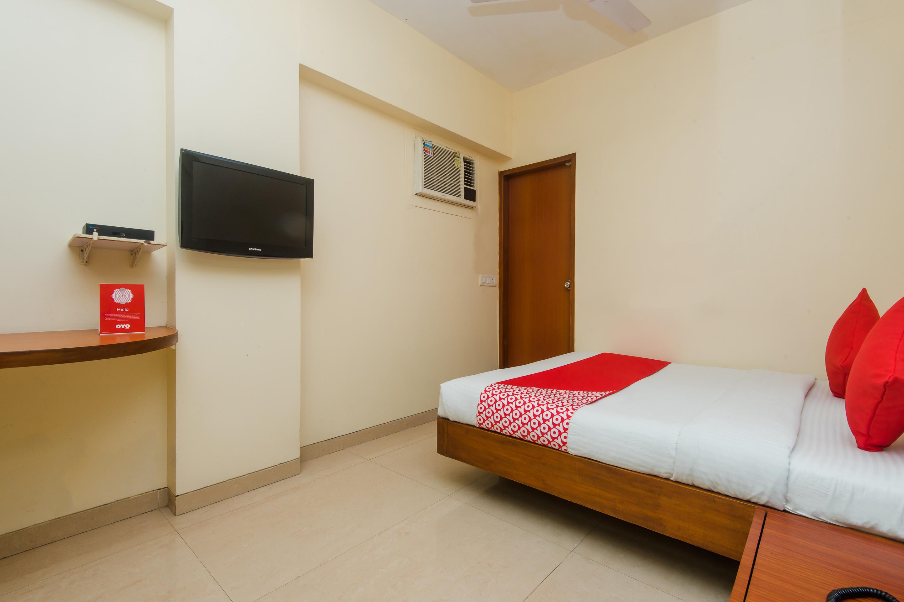 Jayshree Domestic Airport 3*