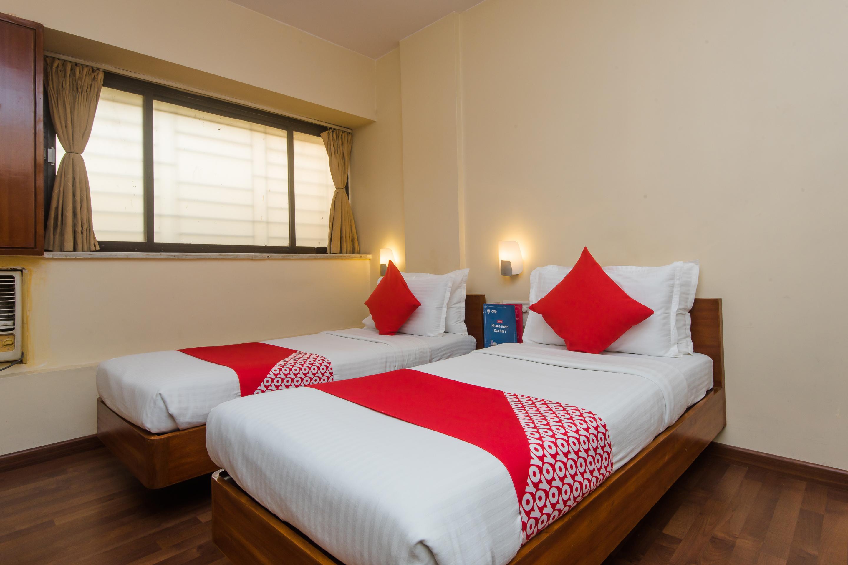 Hotel Jayshree Domestic Airport Bombaim
