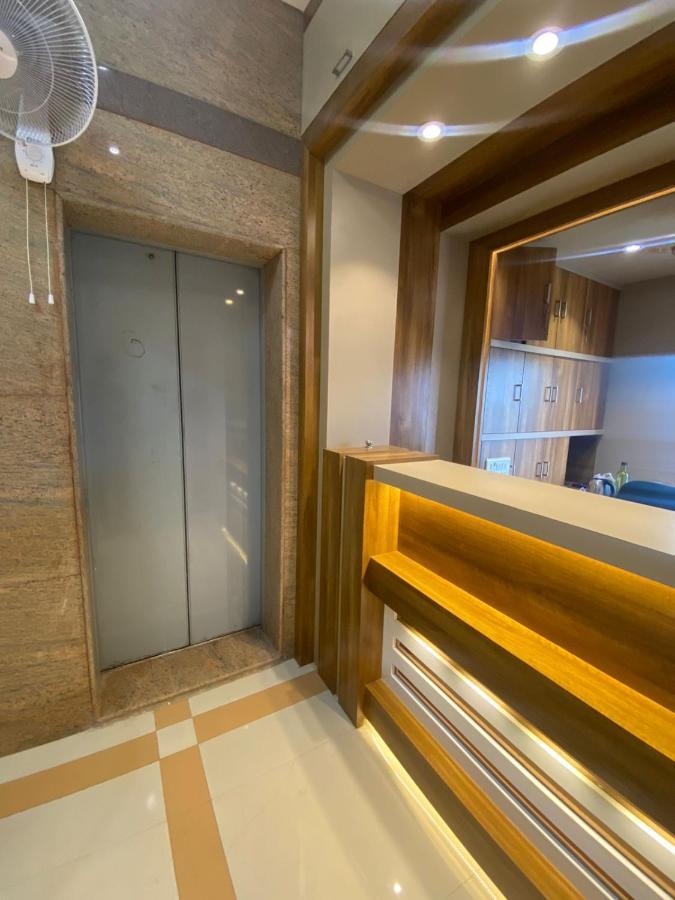 Hotel Bkc Crown - Near Trade Centre, Visa Consulate 3*