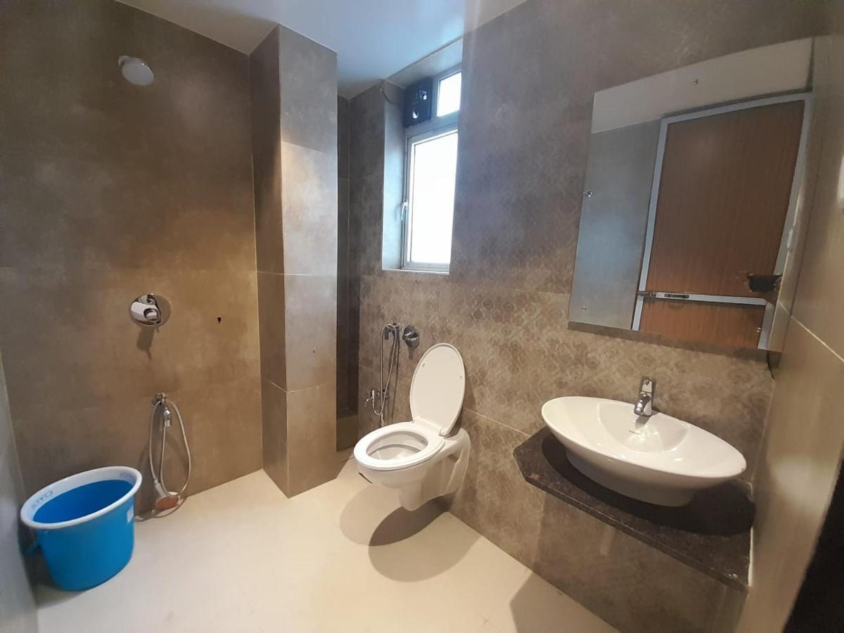 Hotel Golden Oak Lodging By Wb