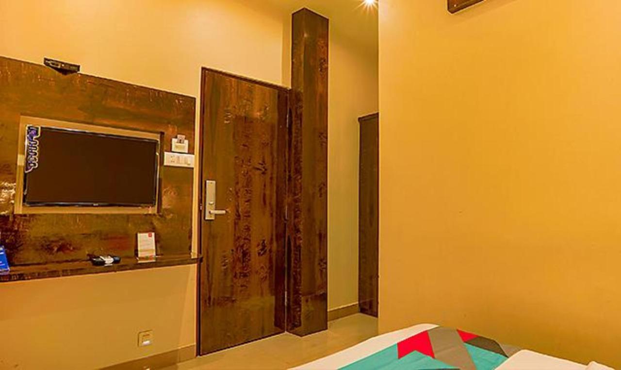 Fabexpress Gateway - 700m From Gateway Of India Hotel Bombaim