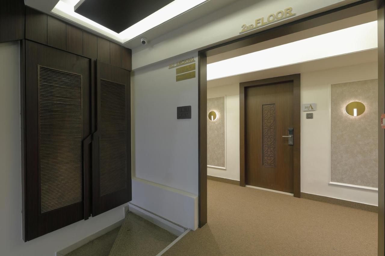 Ariana Residency Hotel Bombaim