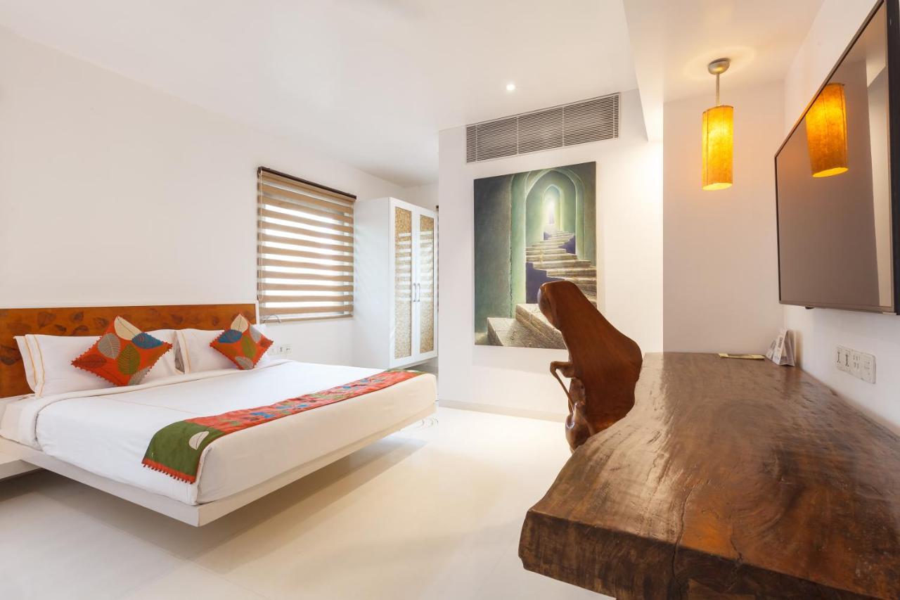 Le Sutra Hotel, Khar, Mumbai