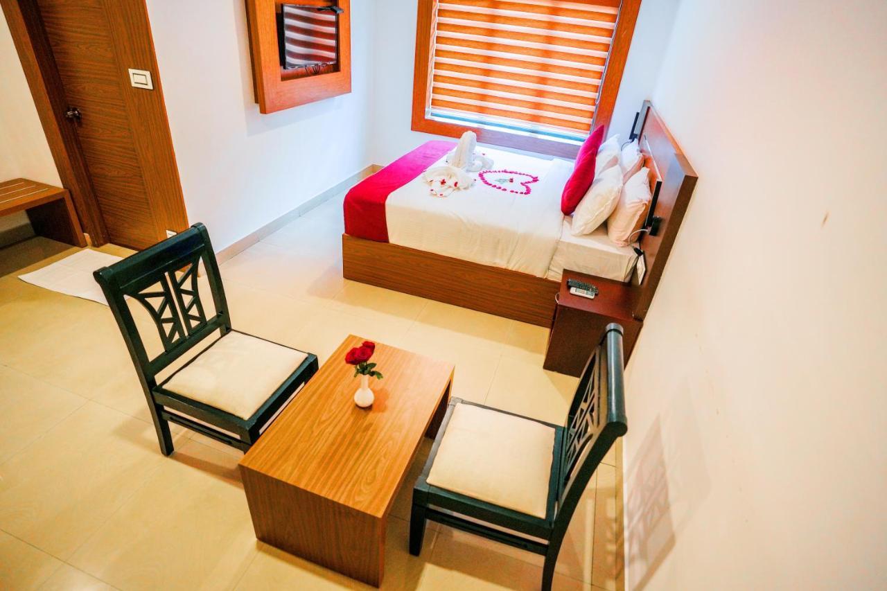 Hotel Hotel Summer Sand Mumbai