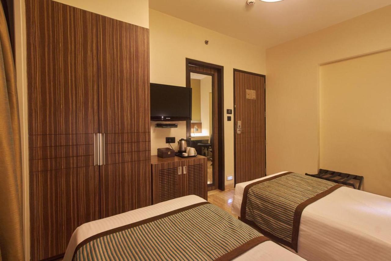 Hotel Residency Sarovar Portico