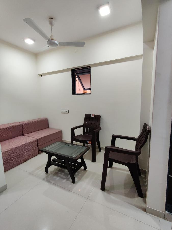 Homestay Dighe's Homestay Mumbai